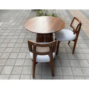 Modern Round Wooden Coffee Table Chair Set